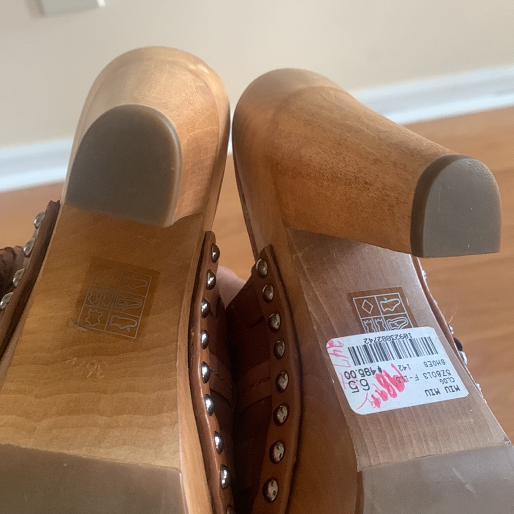 Miu Miu Barely Used No Damage - image 4